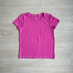 J.Crew magenta short sleeve tee. pink/purple T-Shirt with white stitching. M